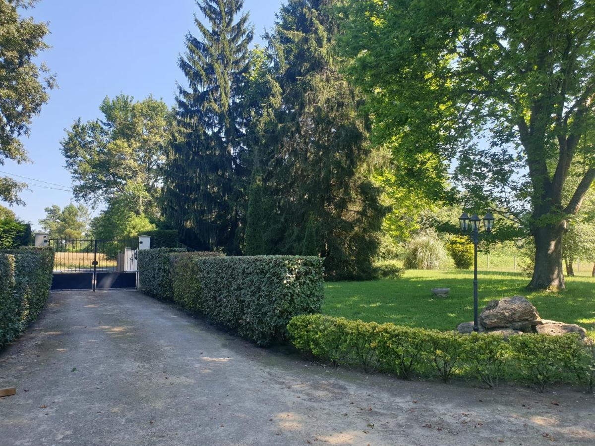 La Grange De Mombel Villa Losse Exterior photo